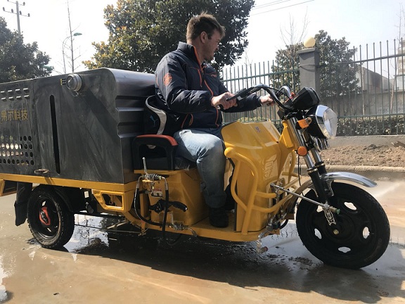 車(chē)載高壓清洗機(jī).jpg